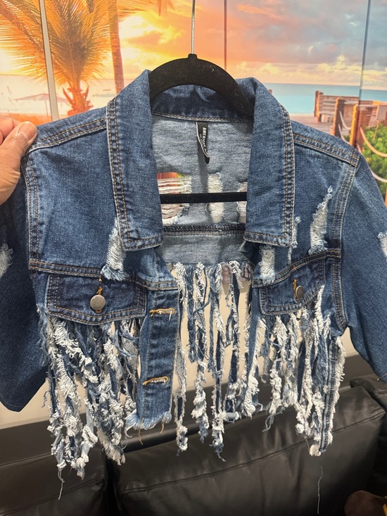 American Bazi Jackets & Blazers - Distressed Cropped Denim Jacket with Fringe sz Small